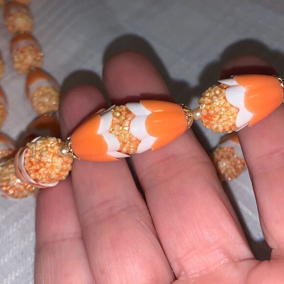 Vintage Coral Plastic Bead Multi Strand Necklace Japan - Picture 13 of 16